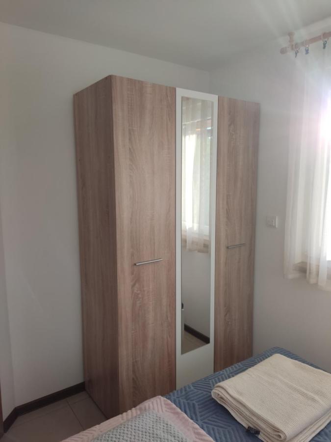 Apartmani Sladjana Novi Sad Exteriör bild